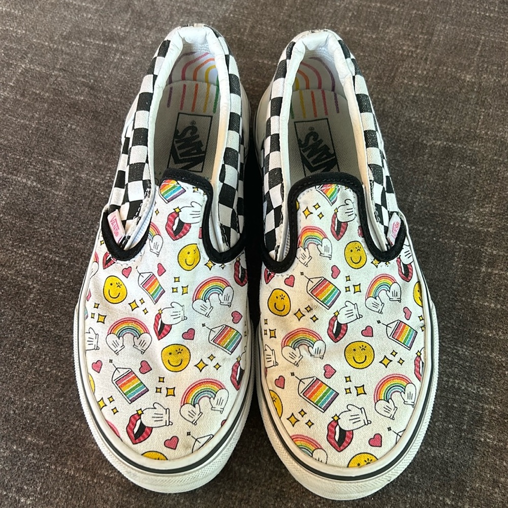 Vans FLOUR shop size 3 girls slip on sneakers checkered